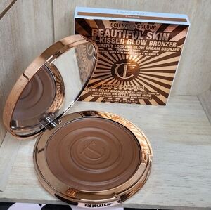 Charlotte Tilbury Sun-Kissed Glow Bronzer Cream. #3 TAN/DORÉ
